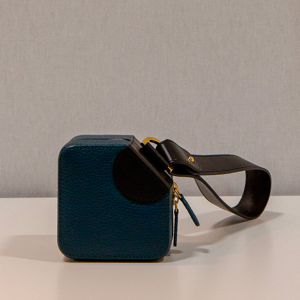 Square zip small